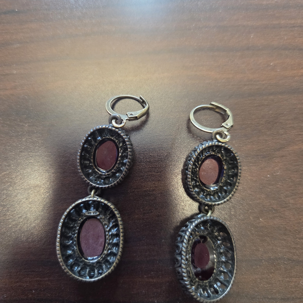 Vintage Nina Ricci Avon Earrings: Ruby Red Boho Dangle Drop - Picture 4 of 6